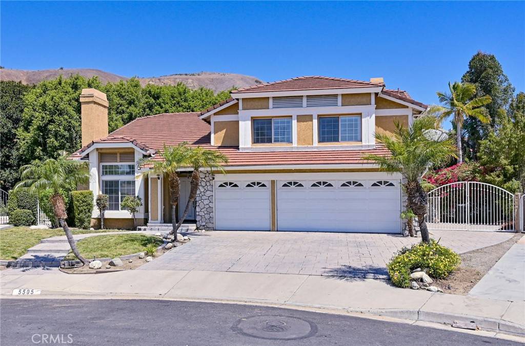 Yorba Linda, CA 92887,5505 FEATHER GRASS LN