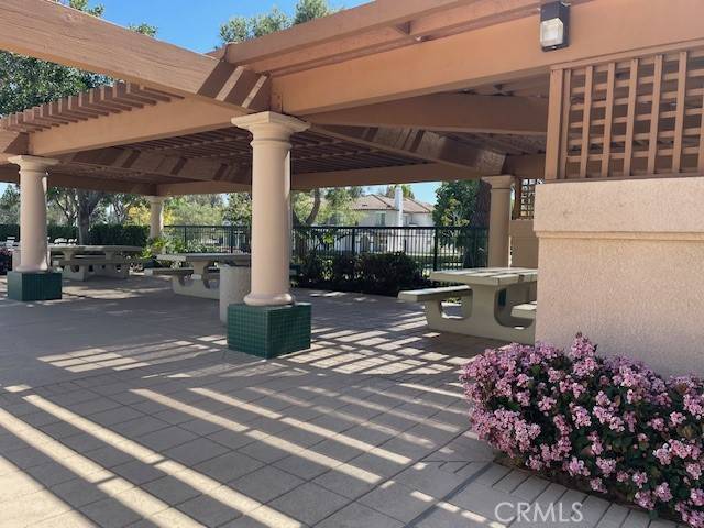 Tustin, CA 92782,2380 Sunningdale DR