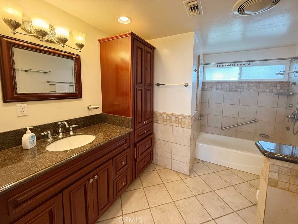 Garden Grove, CA 92841,12341 Pentagon ST