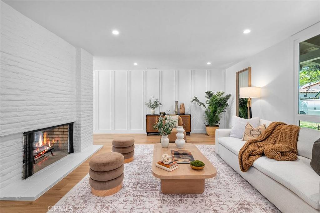 3830 Cedar AVE Long Beach, CA 90807