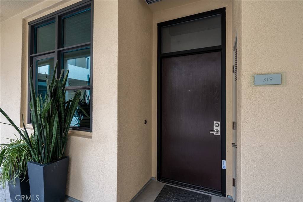 Long Beach, CA 90802,133 The Promenade N #319