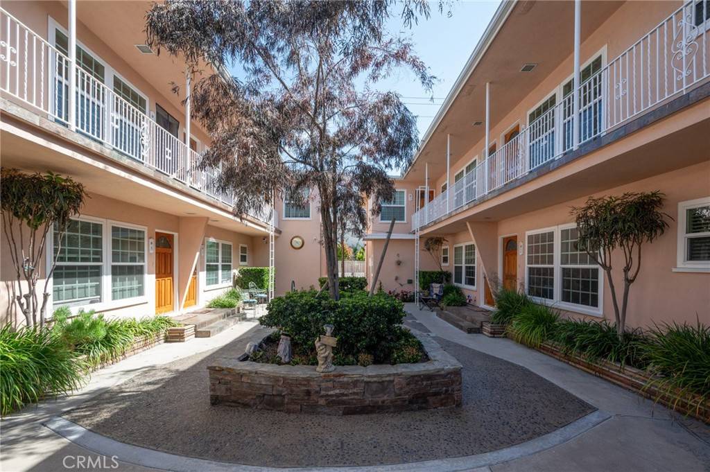 Long Beach, CA 90803,4401 E Ocean BLVD #5