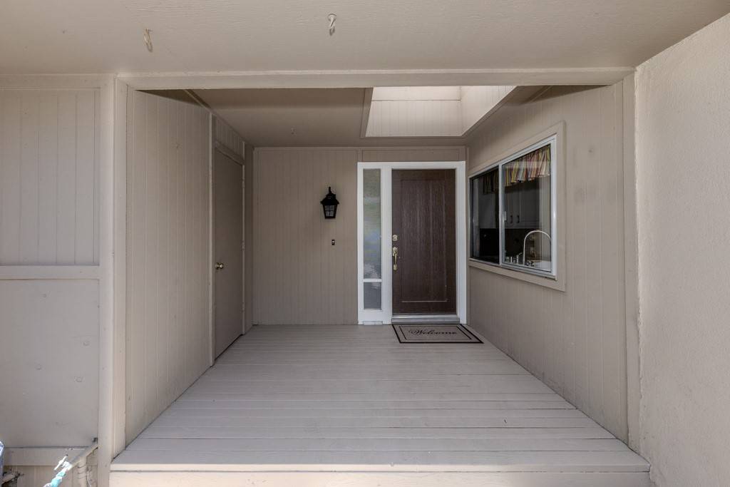 Laguna Hills, CA 92653,23342 Caminito Juanico #304