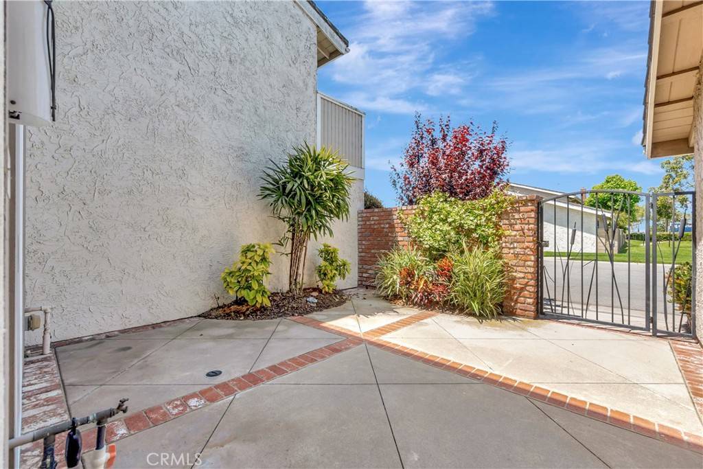 Westminster, CA 92683,14096 Baker ST