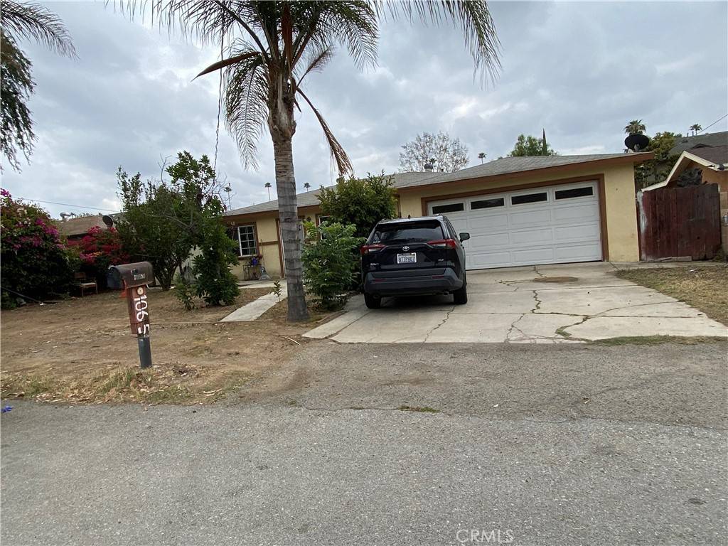 Riverside, CA 92505,10656 Renner ST