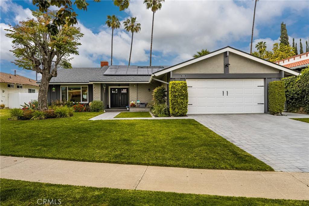 Placentia, CA 92870,1624 Kingston RD