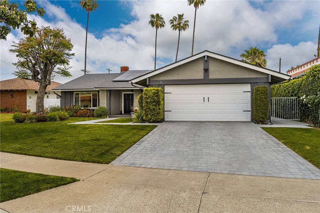 Placentia, CA 92870,1624 Kingston RD