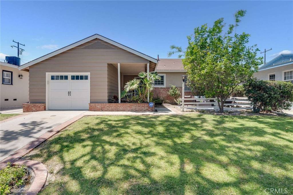 Long Beach, CA 90815,2511 Nipomo AVE