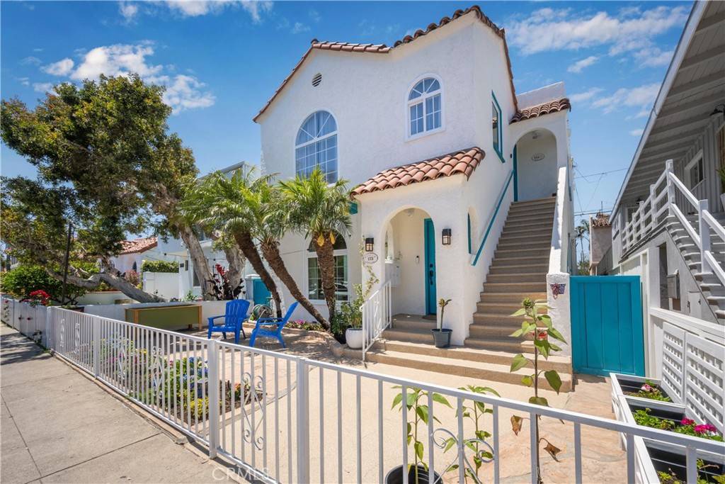 Long Beach, CA 90803,173 Santa Ana AVE