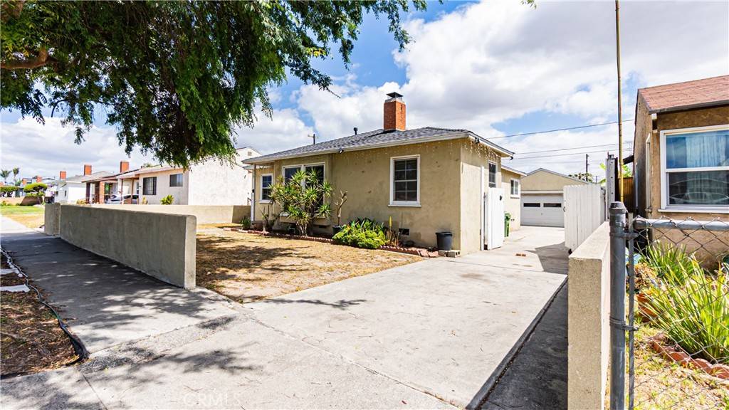 Wilmington, CA 90744,829 E 246th ST