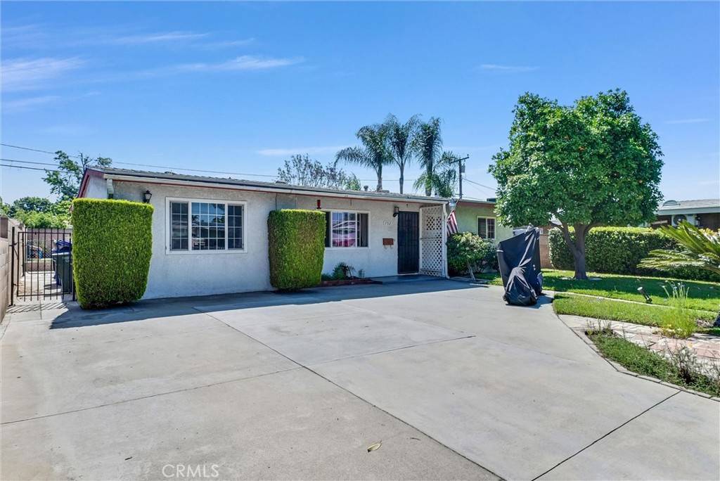 Ontario, CA 91764,752 Calaveras AVE