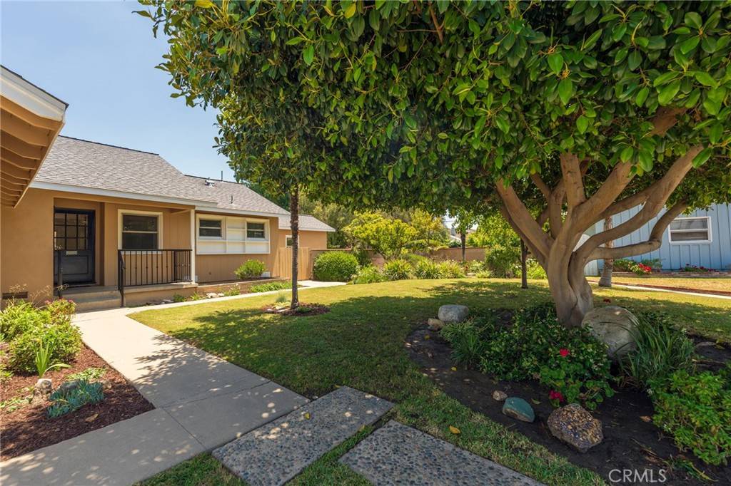Anaheim, CA 92805,404 N Pear Knoll