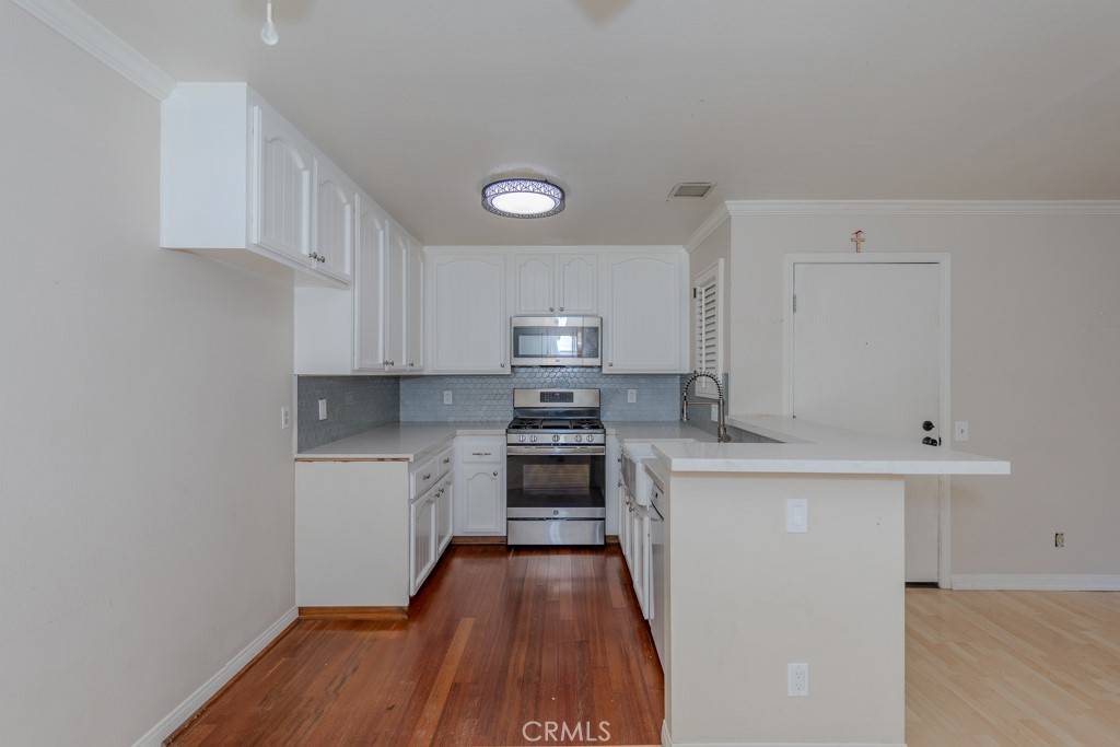 Yorba Linda, CA 92886,19134 Alamo Lane #162
