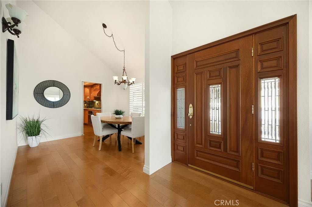 Brea, CA 92821,2365 Sommerset DR