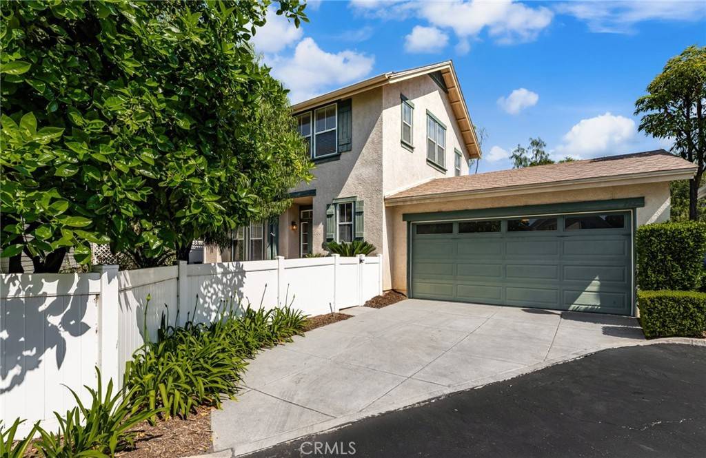 Brea, CA 92821,167 Iris LN