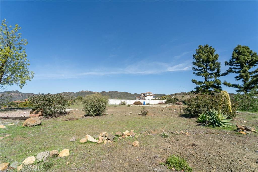 Malibu, CA 90265,1542 Decker Canyon RD