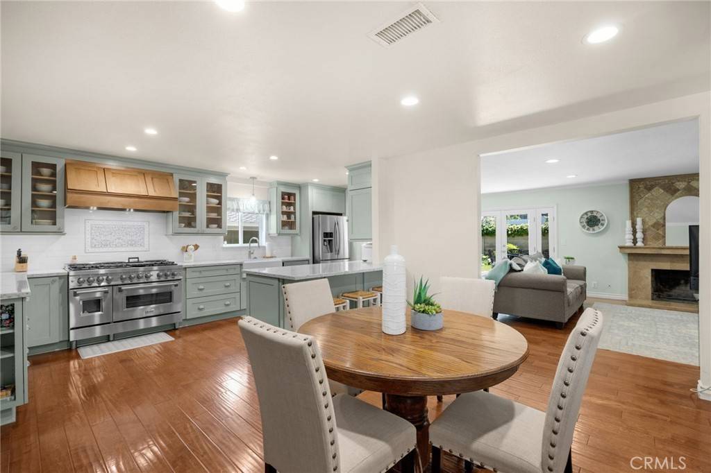 Placentia, CA 92870,502 Pinehurst AVE