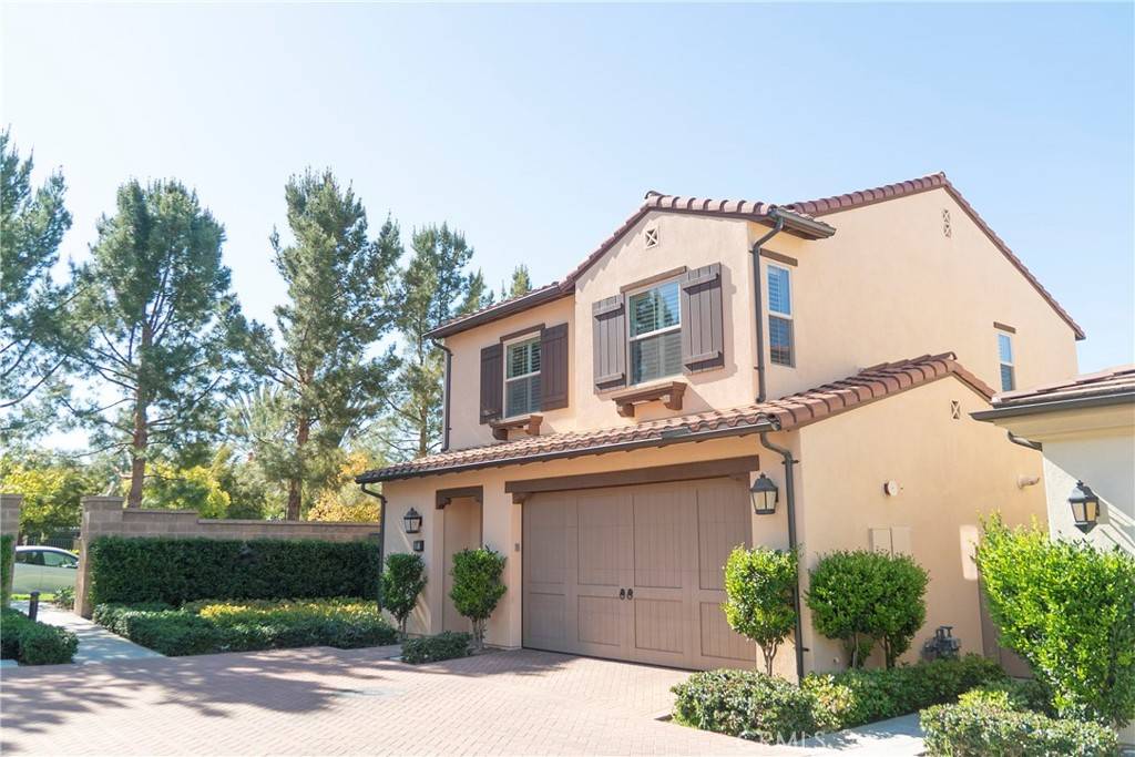 Irvine, CA 92620,37 Larkfield