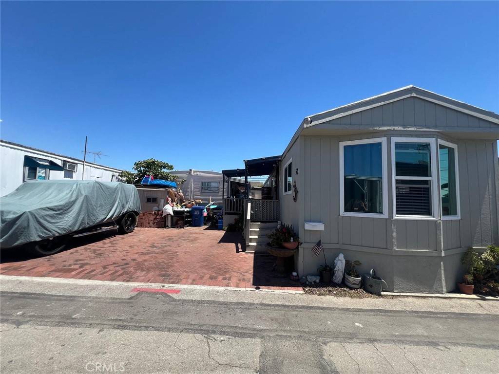 Pomona, CA 91767,402 Foothill #50