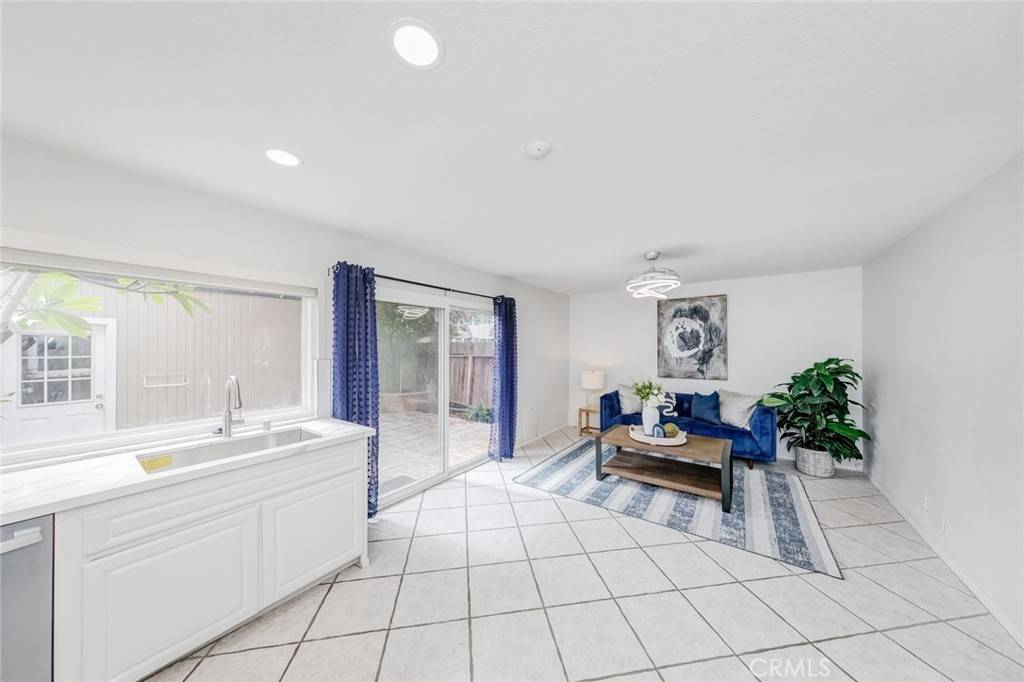 Cypress, CA 90630,4394 Dina CT