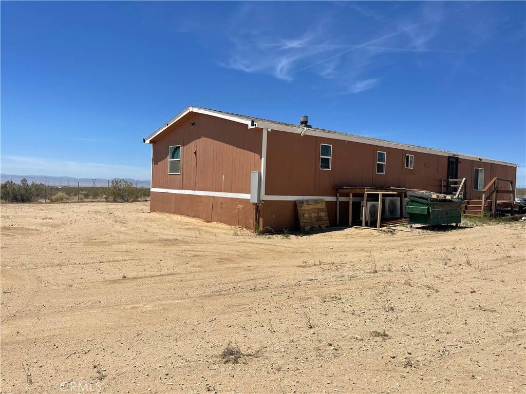 Rosamond, CA 93560,10041 Trotter AVE