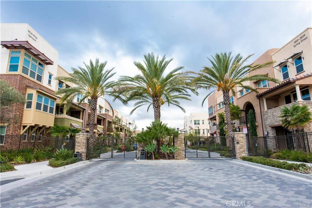 Buena Park, CA 90621,5952 Spring ST