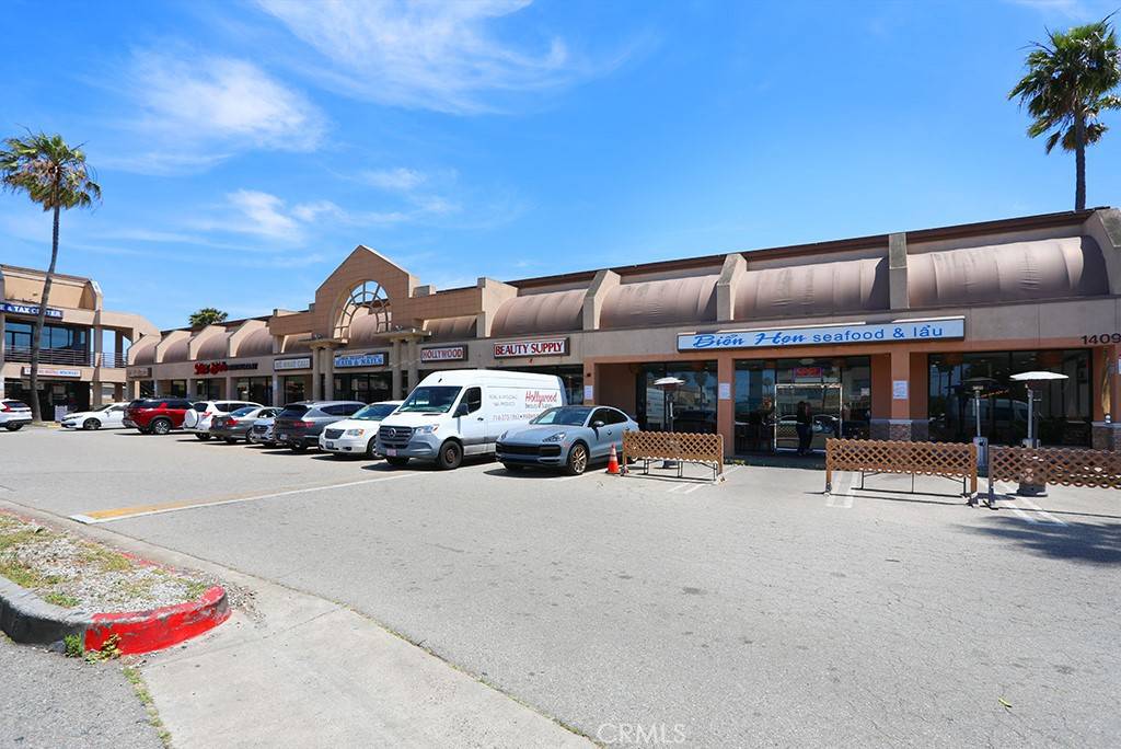 Garden Grove, CA 92844,13905 Magnolia ST
