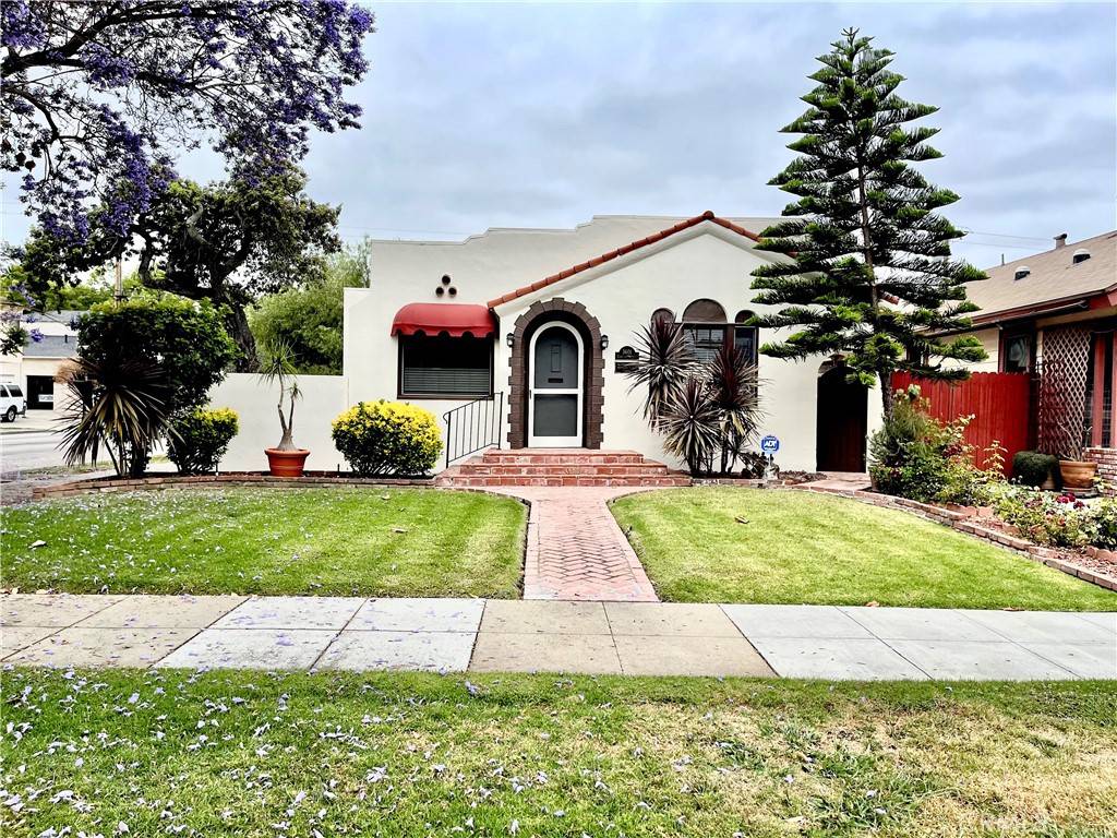 Long Beach, CA 90807,3601 Cerritos AVE