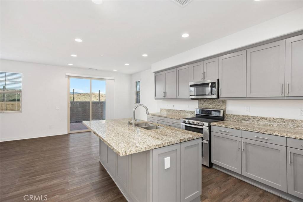 Rancho Mission Viejo, CA 92694,68 Fosco ST