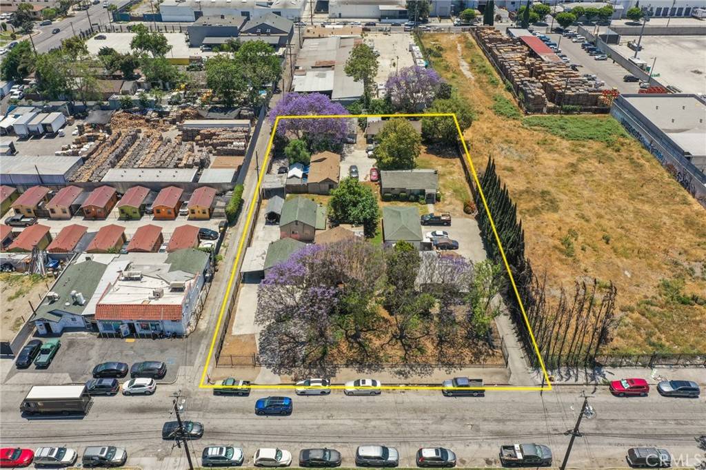 Compton, CA 90222,530 E El Segundo BLVD