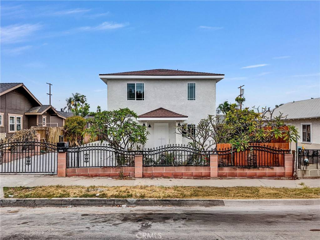 Long Beach, CA 90806,2321 Locust AVE