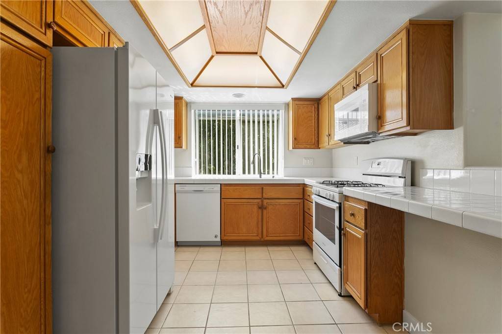 Aliso Viejo, CA 92656,4 Pamplona