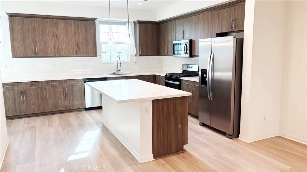 Buena Park, CA 90621,6972 Sagebrush CIR