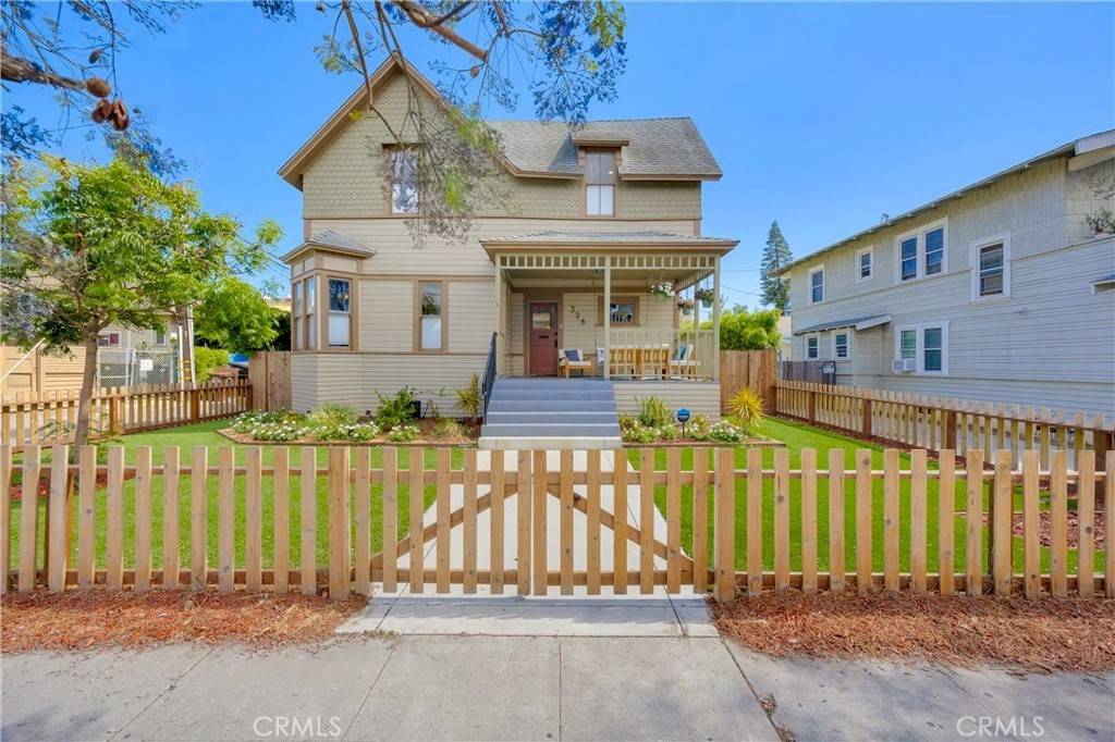 Long Beach, CA 90813,326 W 10th ST