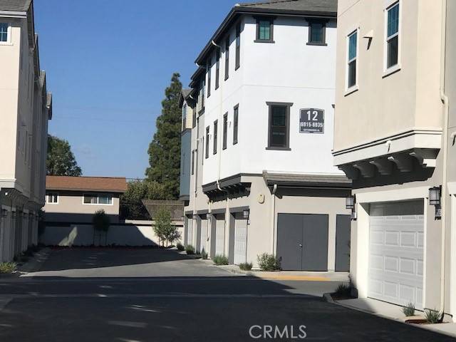Buena Park, CA 90621,6983 Cottonwood LN