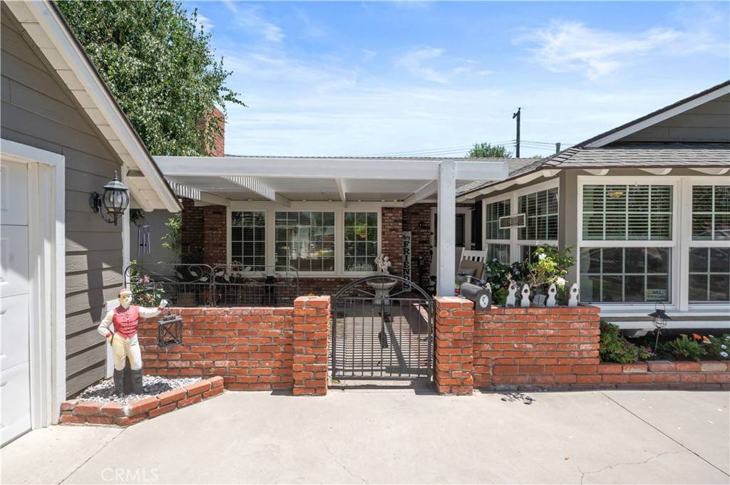 Rossmoor, CA 90720,11832 Martha Ann DR