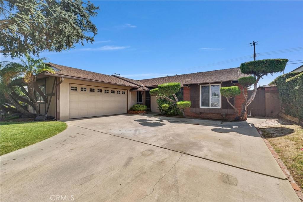 Whittier, CA 90604,12002 Grovedale DR
