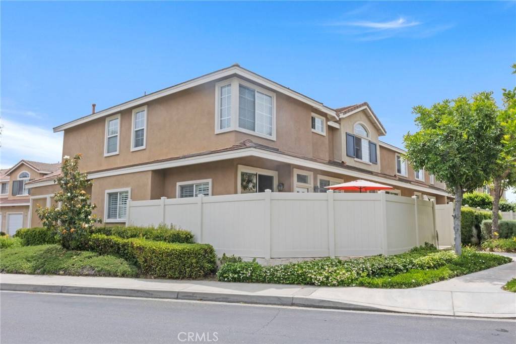 Anaheim Hills, CA 92808,8383 E Arrowhead WAY