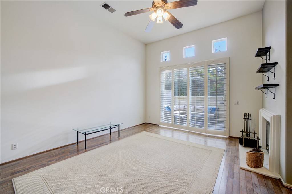 Culver City, CA 90230,7411 Hannum AVE