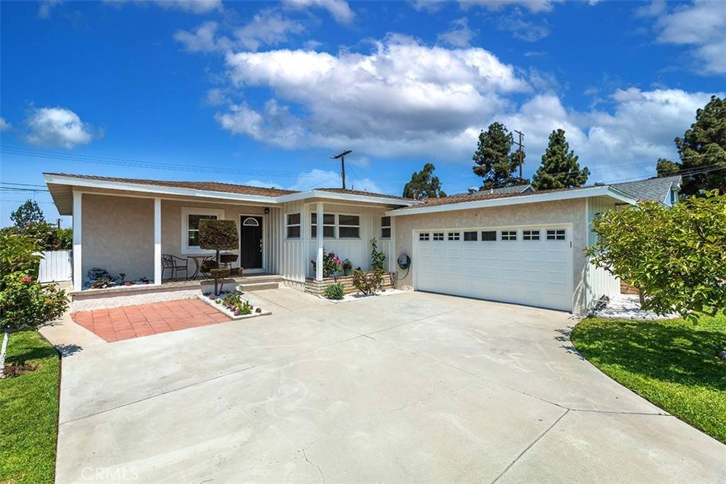 La Mirada, CA 90638,14309 La Mesa DR