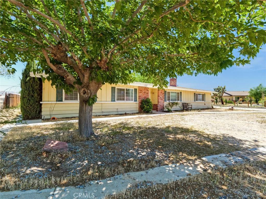 Apple Valley, CA 92308,20715 Teton RD