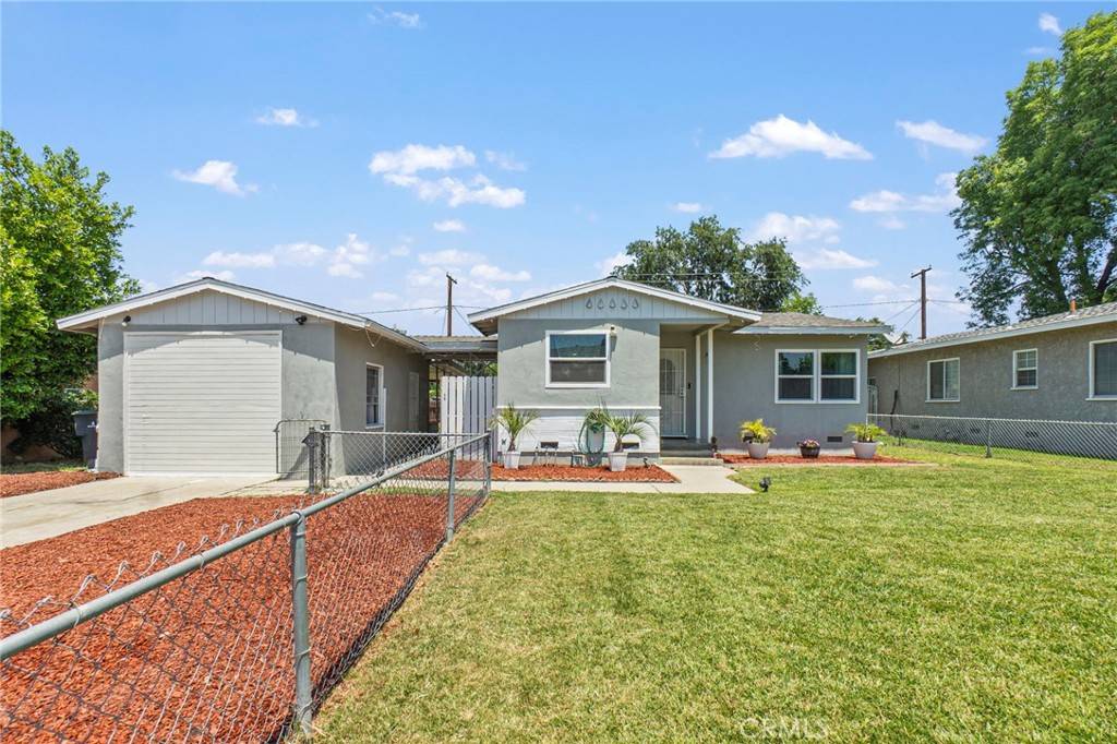 Riverside, CA 92506,4765 Central AVE