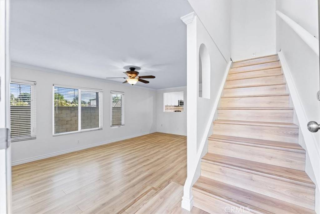 Orange, CA 92868,700 W Walnut AVE #20