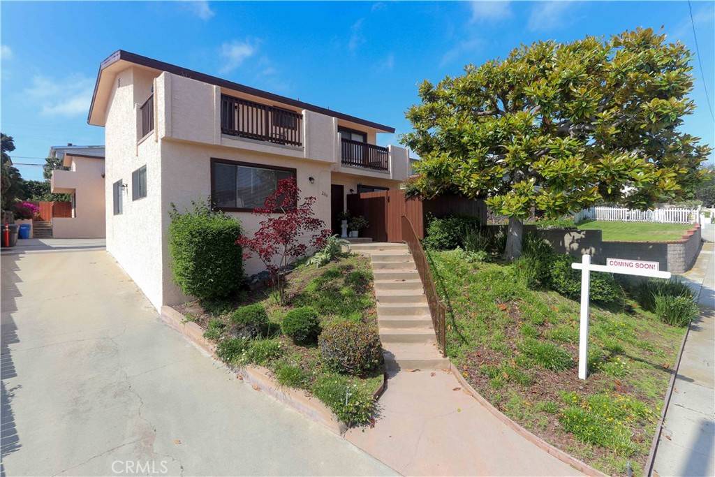 Redondo Beach, CA 90278,2616 Voorhees AVE #2