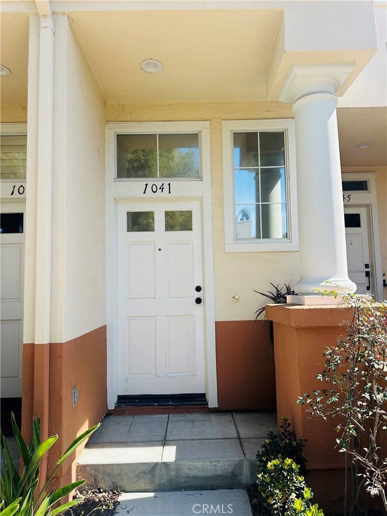 Anaheim, CA 92808,1041 S San Marino WAY