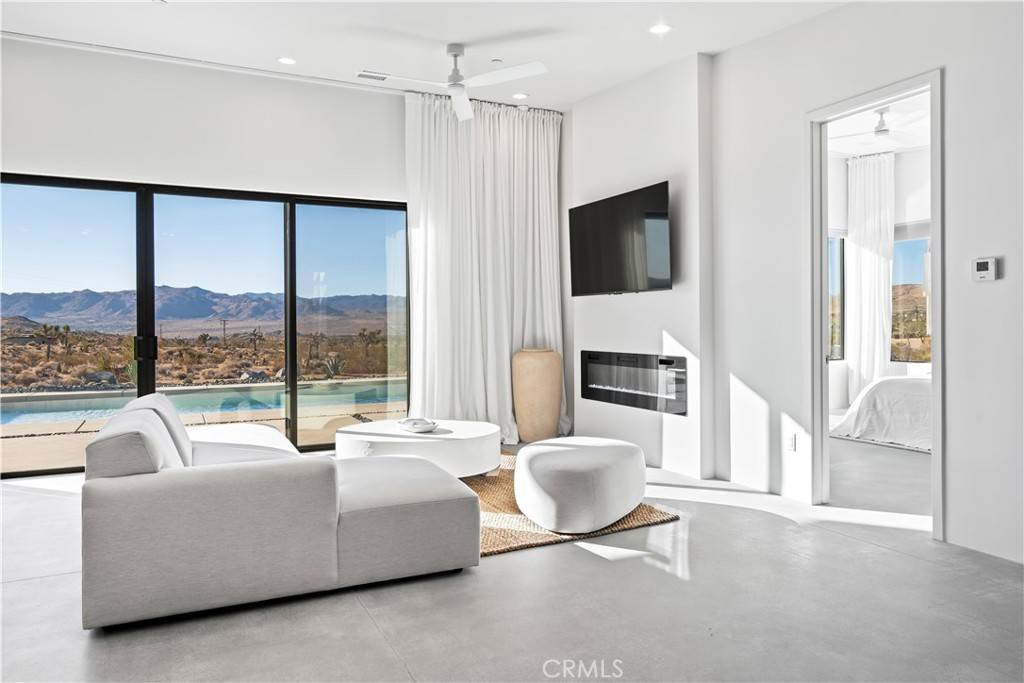 Yucca Valley, CA 92284,59425 Sun Mesa RD