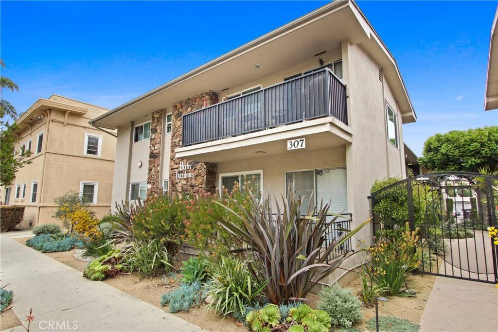 Long Beach, CA 90802,307 Cherry AVE #5