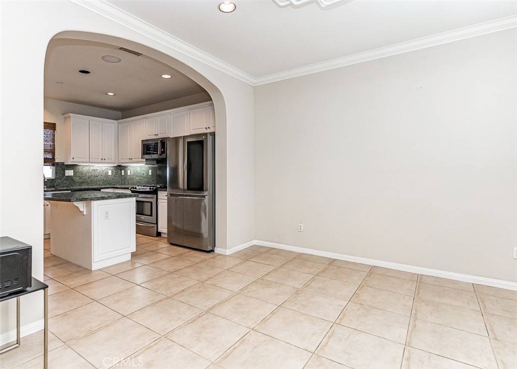 Anaheim, CA 92801,334 N Santa Maria ST