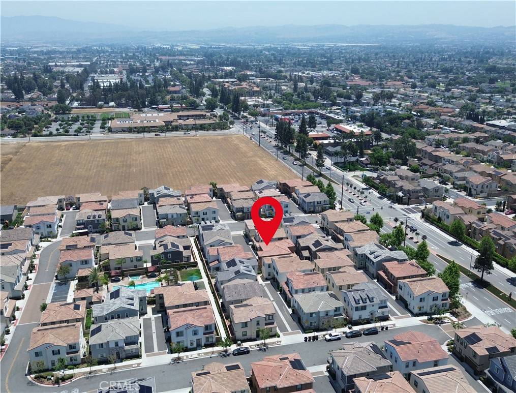 Chino, CA 91710,5338 Mariner LN