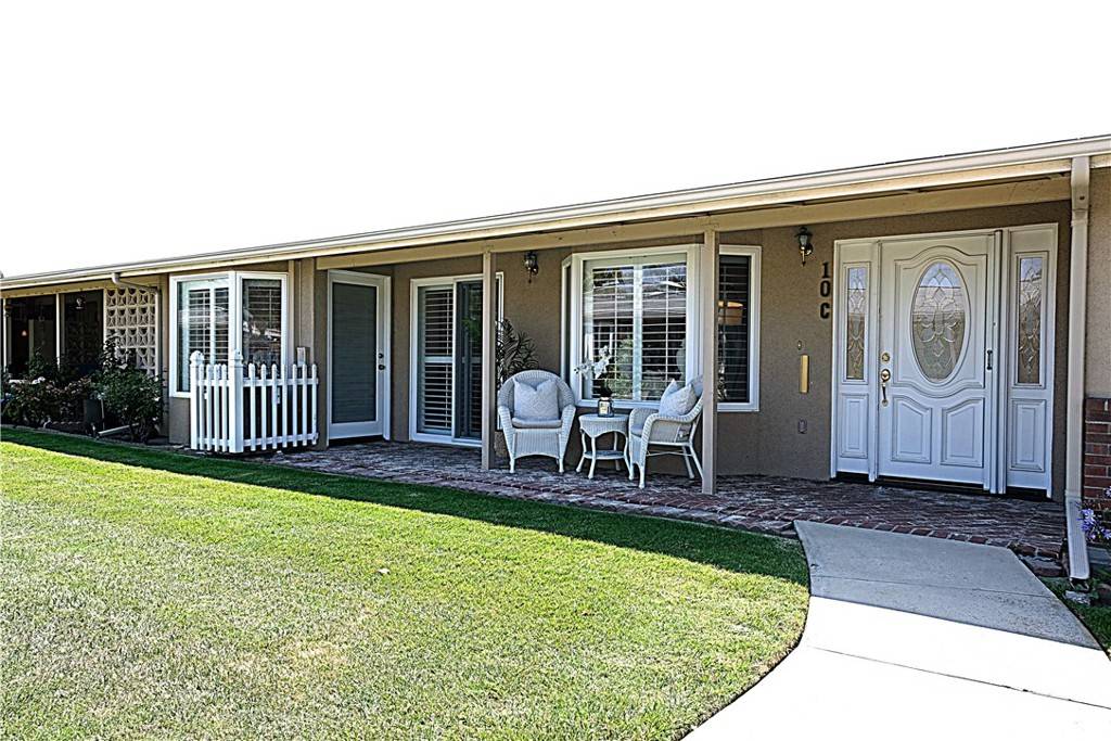 Seal Beach, CA 90740,1681 Tam O'Shanter RD #10C   M12